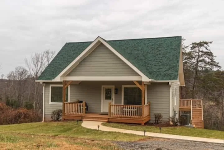 The cottage from outside